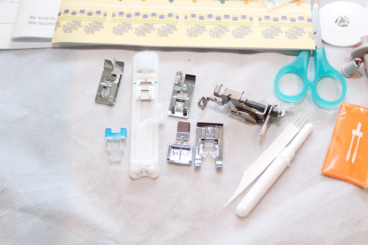 Brother SE600 Review The Best Sewing & Embroidery Machine?