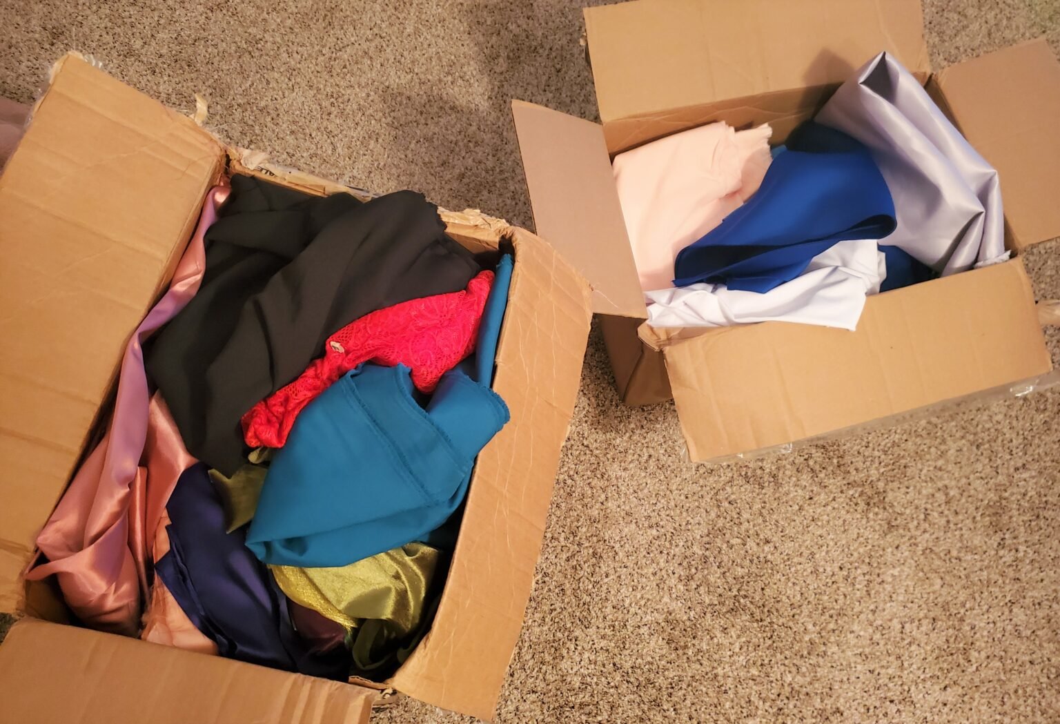 Here's Where To Buy Cheap Fabric By The Yard!