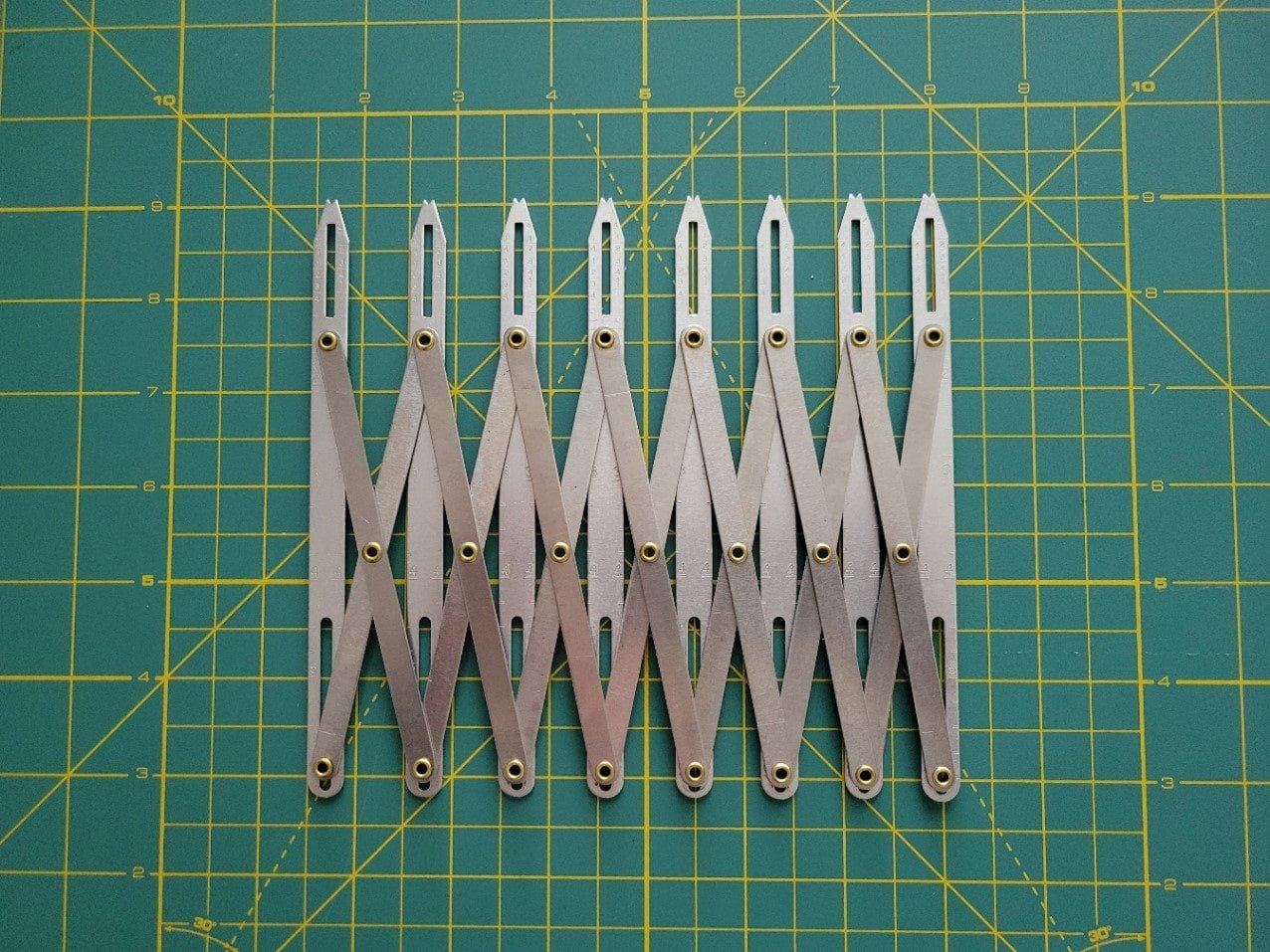 15 Types Of Measuring Tools In Sewing (Names & Pictures)